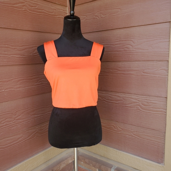 Cloth by Design Women's Orange Cropped Camisole Sleeveless Tank Top Wide Straps - Picture 13 of 16